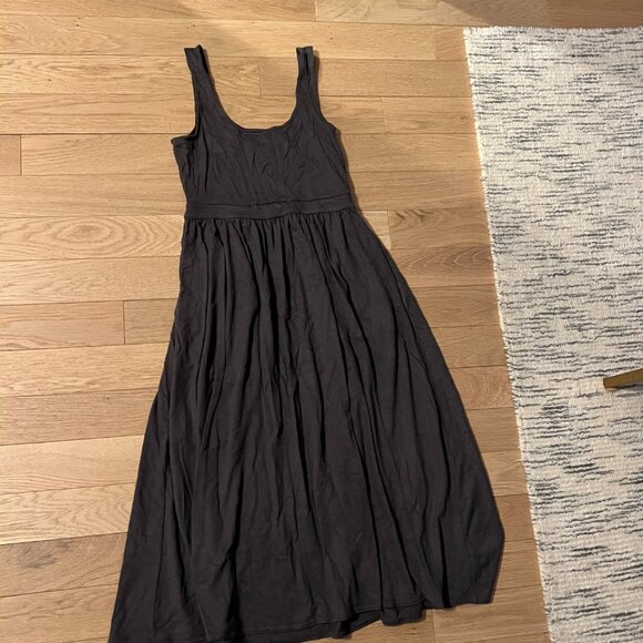 Dark Grey Aritzia Wilfred Free Assonance Midi Dress Size Small - Picture 2 of 4
